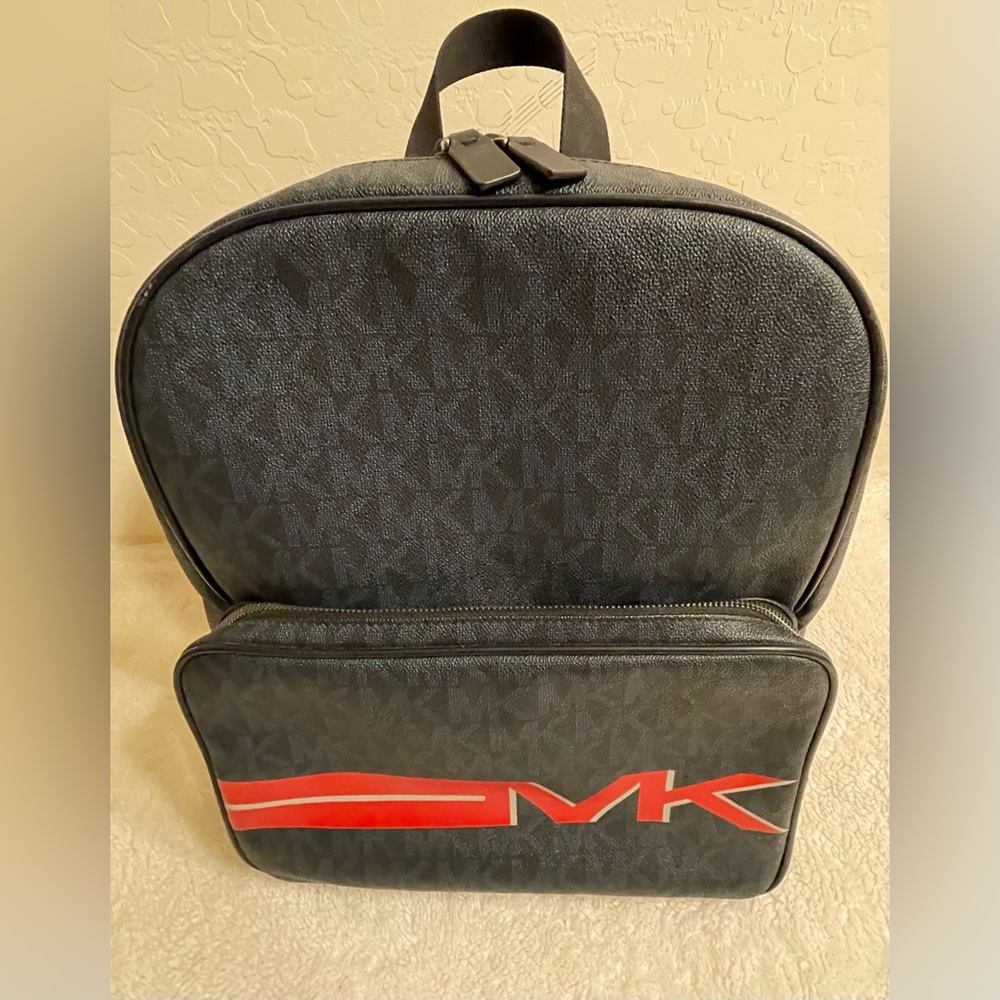100% Authentic Michael Kors Men's Red Jet
Set Backpack